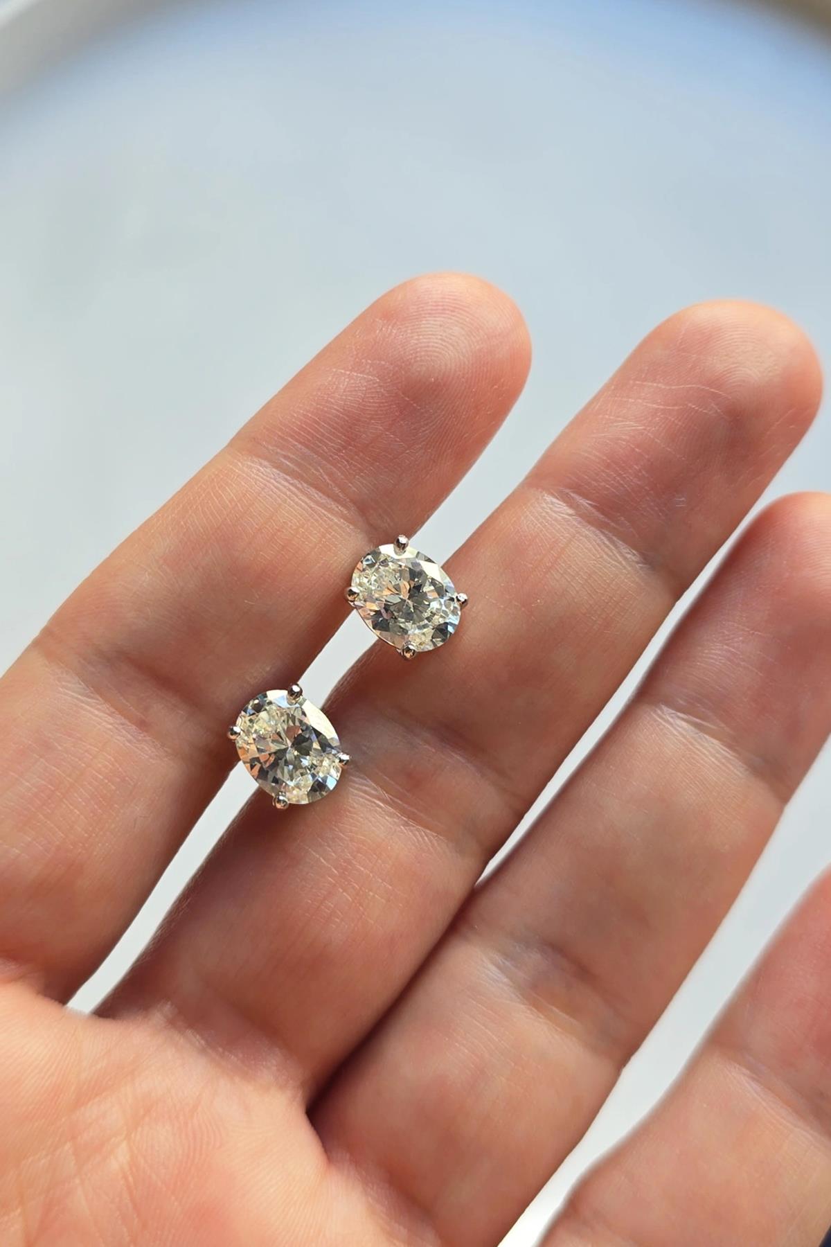 MOZANİT OVAL 9MM GÜMÜŞ KÜPE