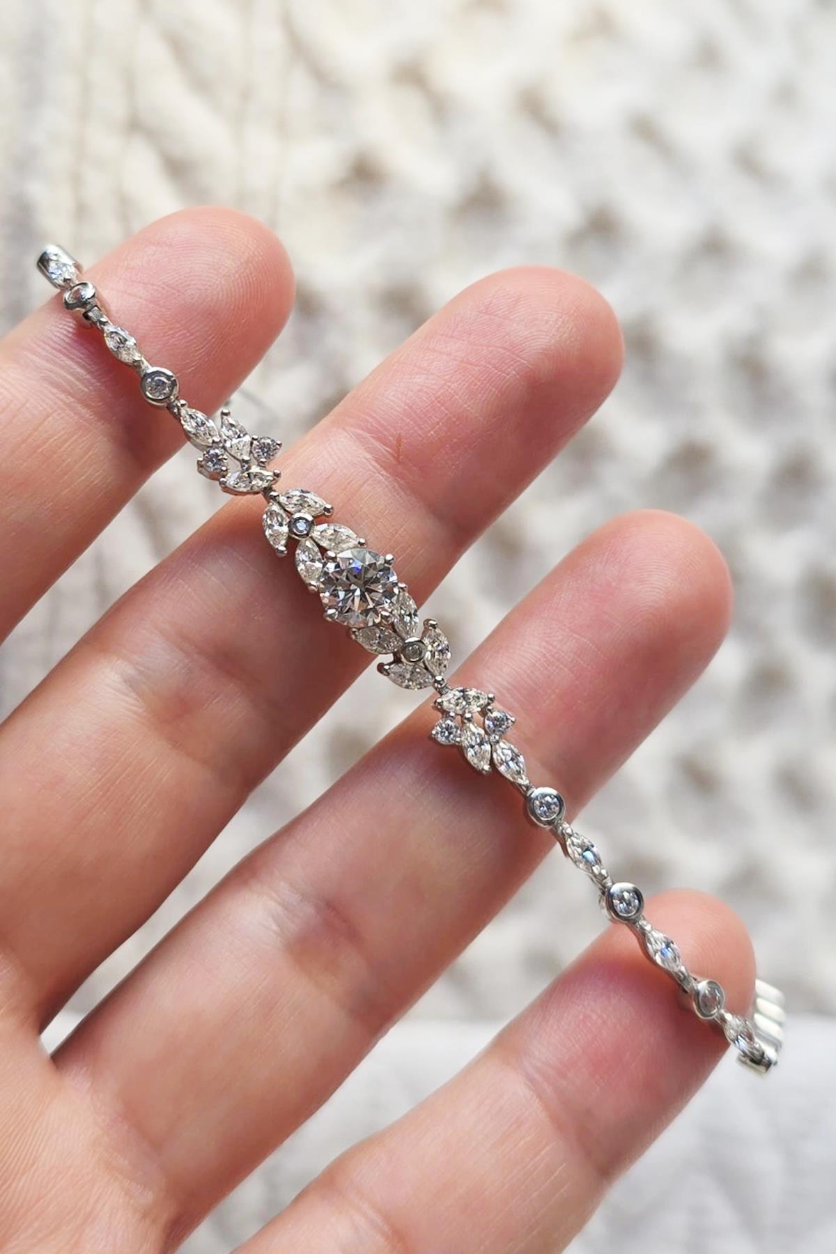 PRENSES MOZANİT ELEGANCE GÜMÜŞ BİLEKLİK