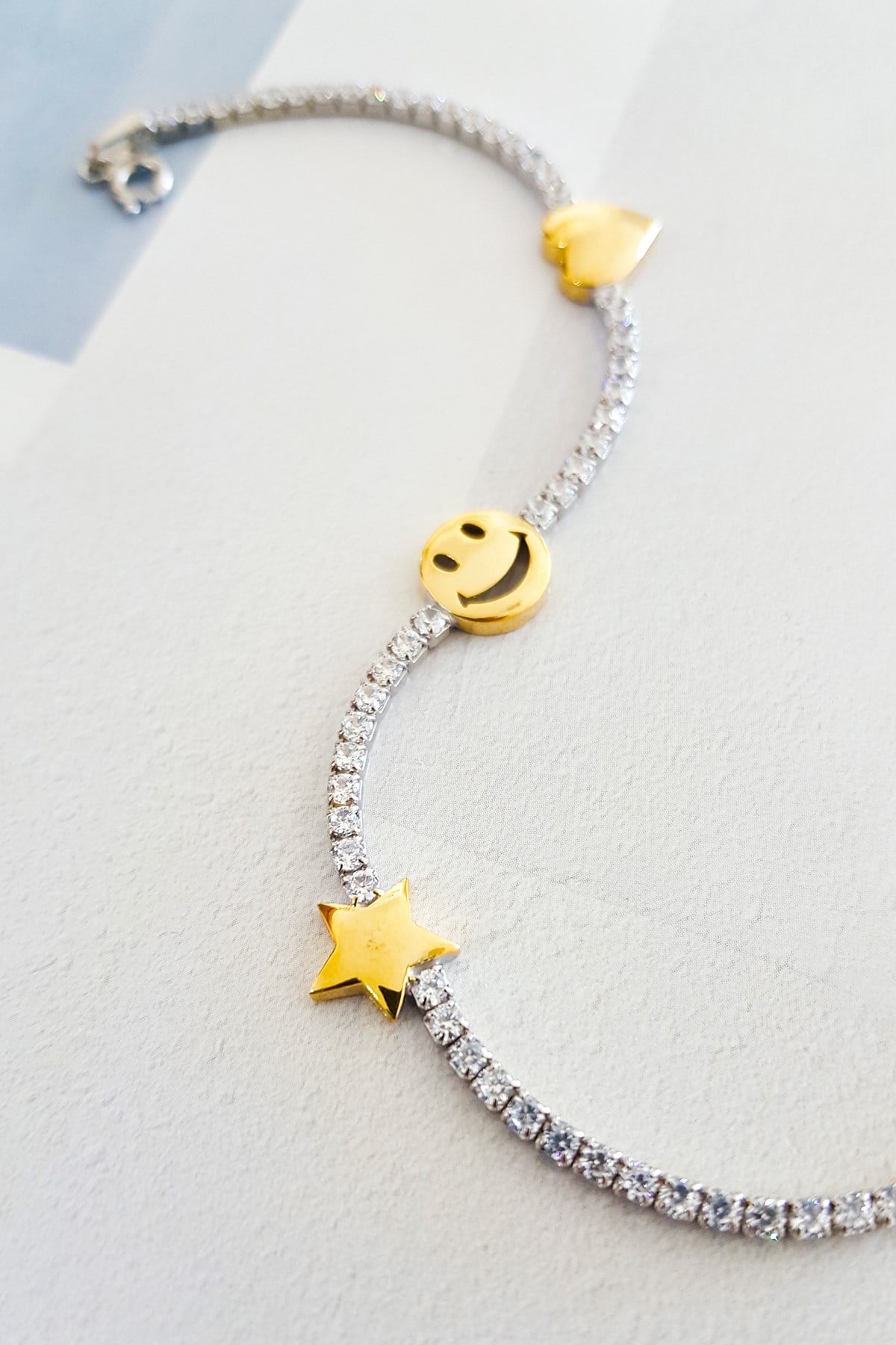Smiley Detay Su Yolu Gümüş Bileklik