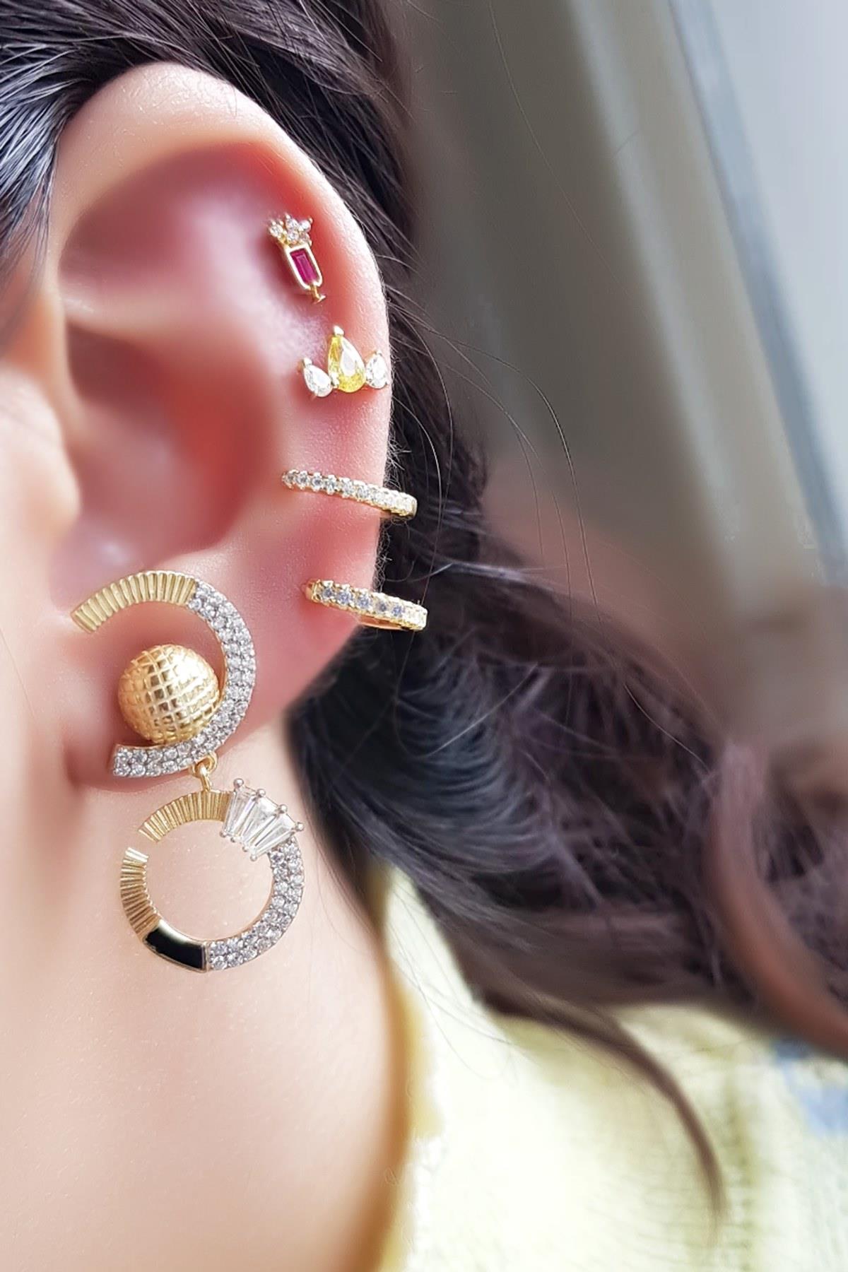 TEKLİ İTHAL FUŞYA KADEH BAGET GÜMÜŞ KÜPE PİERCİNG