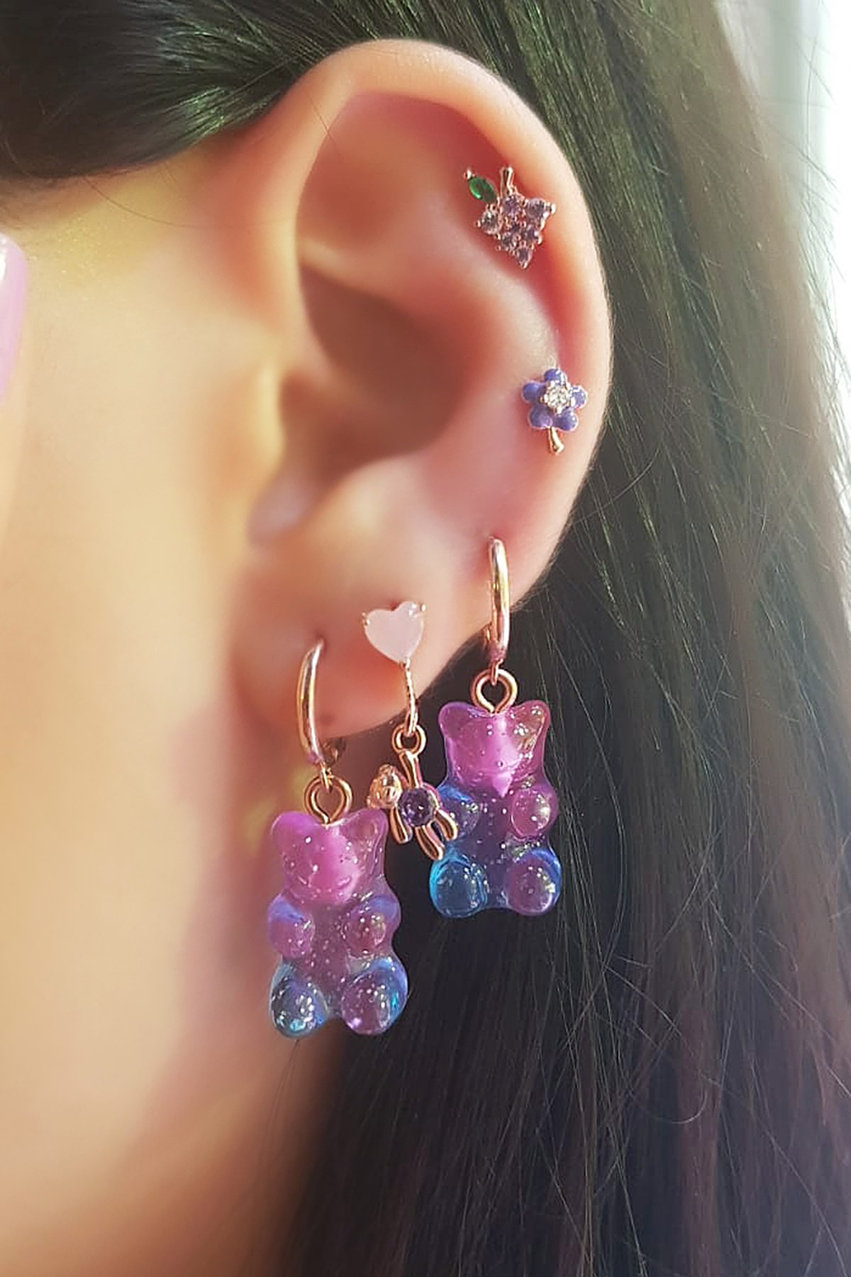 SINGLE IMPORTED PURPLE FLOWER SILVER PIERCED EARRINGS