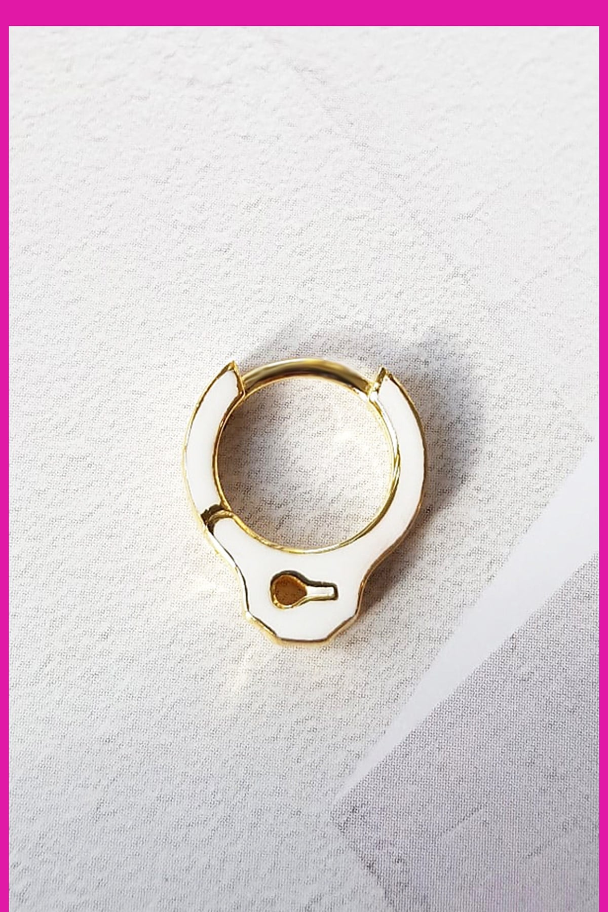 TEKLİ WHİTE CUFFY GÜMÜŞ KÜPE