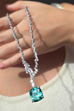 PREMİUM ALEKSANDRİT YEŞİL TAŞLI KARE GÜMÜŞ KOLYE