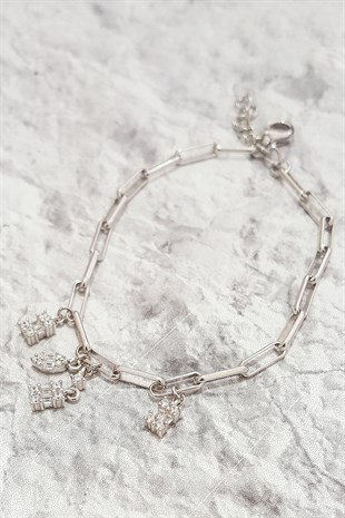 BAGUETTE CHAIN DANGLE BRACELET