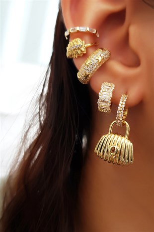 FEATHER SILVER CHIRP WITH WHITE STONES