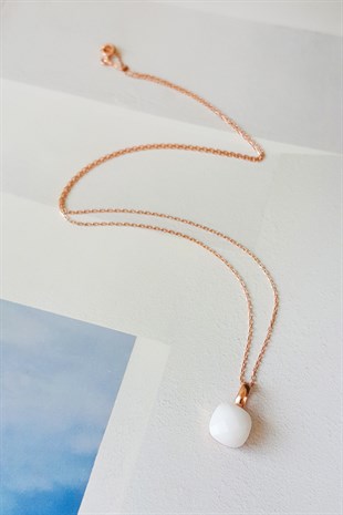 Beyaz Zirkon Tek Taşlı Gümüş Kolye