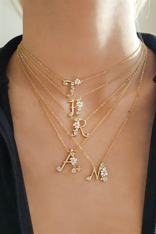 T-İTALYAN ÇİÇEKLİ HARF GÜMÜŞ KOLYE