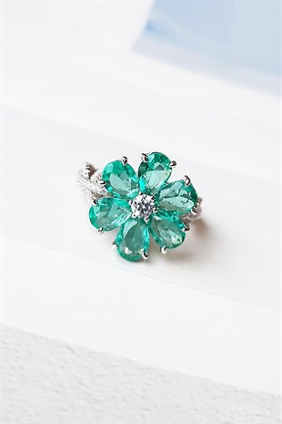 IMPORTED GREEN FLOWER SILVER RING 