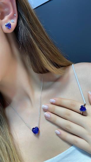 İTHAL KALPLİ TANZANİT TAŞLI GÜMÜŞ KOLYE