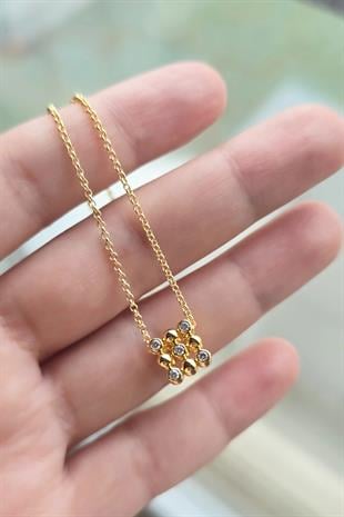 İTHAL KUBİK TOPLU TAŞLI GÜMÜŞ KOLYE