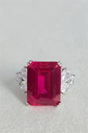 İTHAL LABORATUVAR YAKUT TAŞLI GÜMÜŞ YÜZÜK