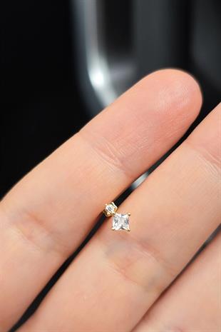 İTHAL MİNİ KARE TAŞLI GÜMÜŞ PİERCİNG