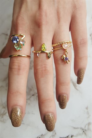 KUVARS TAŞLI GÜMÜŞ YÜZÜK