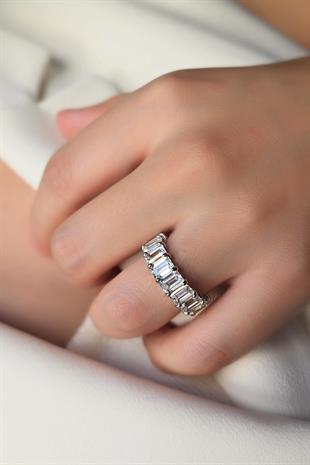 MOZANİT BAGET DİKDÖRTGEN TAMTUR GÜMÜŞ YÜZÜK