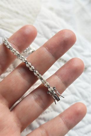 MOISSANITE BUTTERFLY DESIGN SILVER BRACELET 