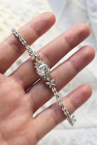 MOISSANITE BUTTERFLY DESIGN SILVER BRACELET 