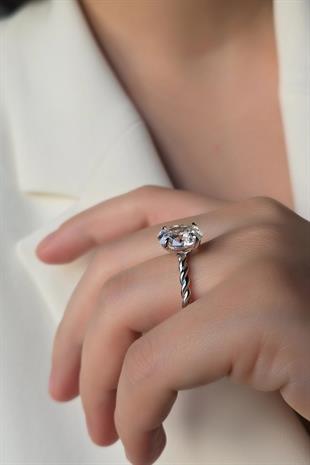 MOZANİT LARGE DAMLA ETRAF SADE GÜMÜŞ YÜZÜK