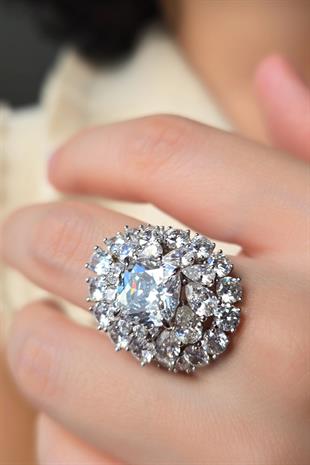 MOZANİT QUEEN KARE GÜMÜŞ YÜZÜK