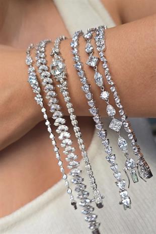 PREMİUM MOZANİT KALPLI GÜMÜŞ BİLEKLİK