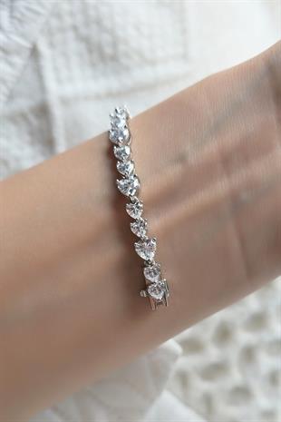 PREMİUM MOZANİT KALPLI GÜMÜŞ BİLEKLİK