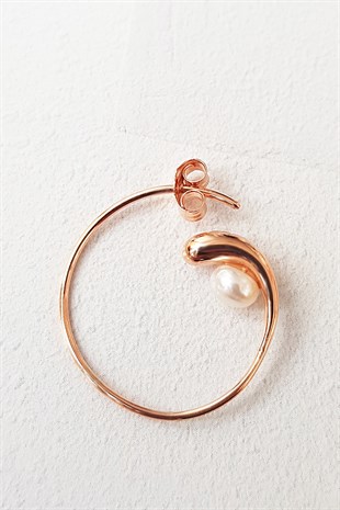 TEKLİ İTHAL İNCİ HALKA ROSE GÜMÜŞ KÜPE