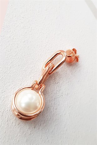 TEKLİ İTHAL İNCİ SALLANTILI GÜMÜŞ KÜPE