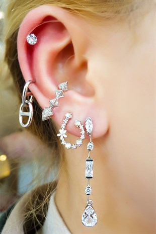 TEKLi, İTHAL SAĞ TARAFLI FLOWER RENKLİ GÜMÜŞ KÜPE