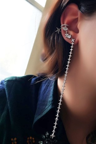 TEKLİ İTHAL YILDIZLI TAŞLI  GÜMÜŞ KÜPE-SAĞ