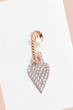 TEKLİ LYLY KALPLİ TAŞLI GÜMÜŞ KÜPE