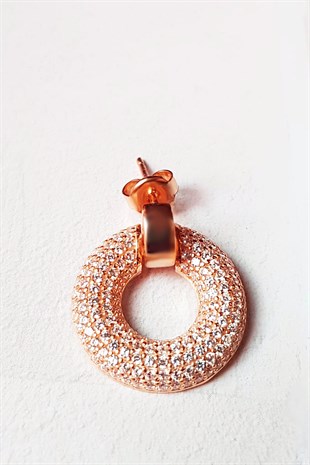 TEKLİ YUVARLAK TAŞLI GÜMÜŞ KÜPE