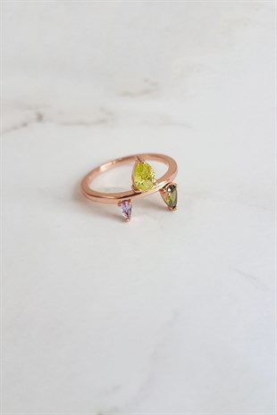 ÜÇ KUVARS TAŞLI GÜMÜŞ YUZUK