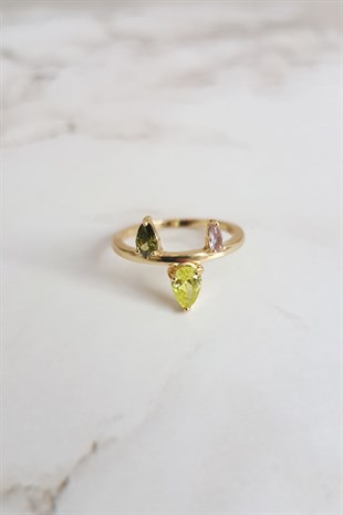 ÜÇ KUVARS TAŞLI GÜMÜŞ YUZUK