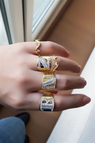 ÜÇGEN DALGALI GÜMÜŞ YÜZÜK