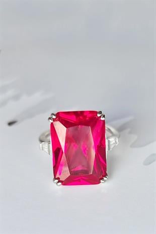 YAKUT RUBY DİKDÖRTGEN GÜMÜŞ YÜZÜK
