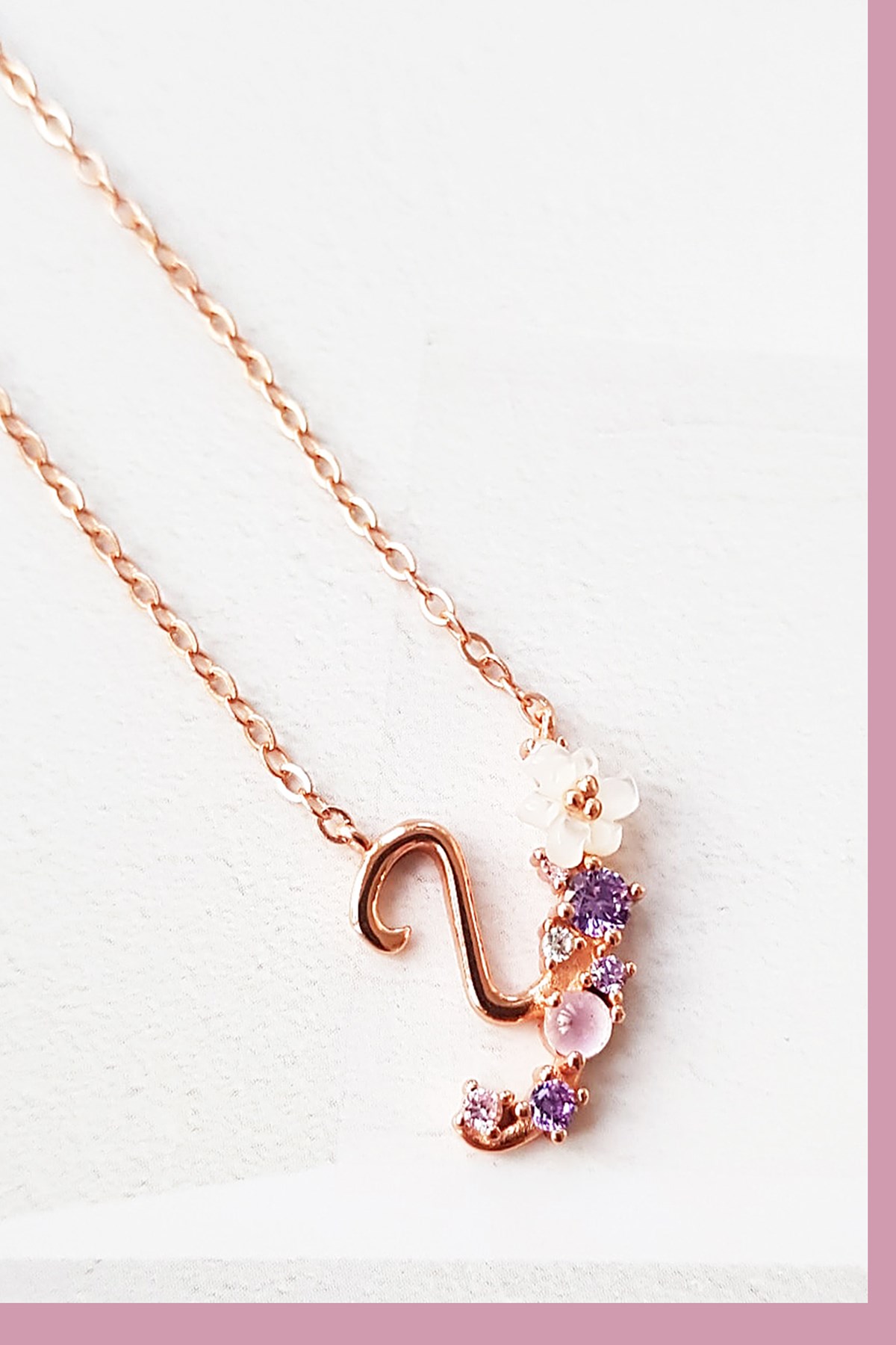 İTALYAN ÇİÇEKLİ HARF GÜMÜŞ KOLYE