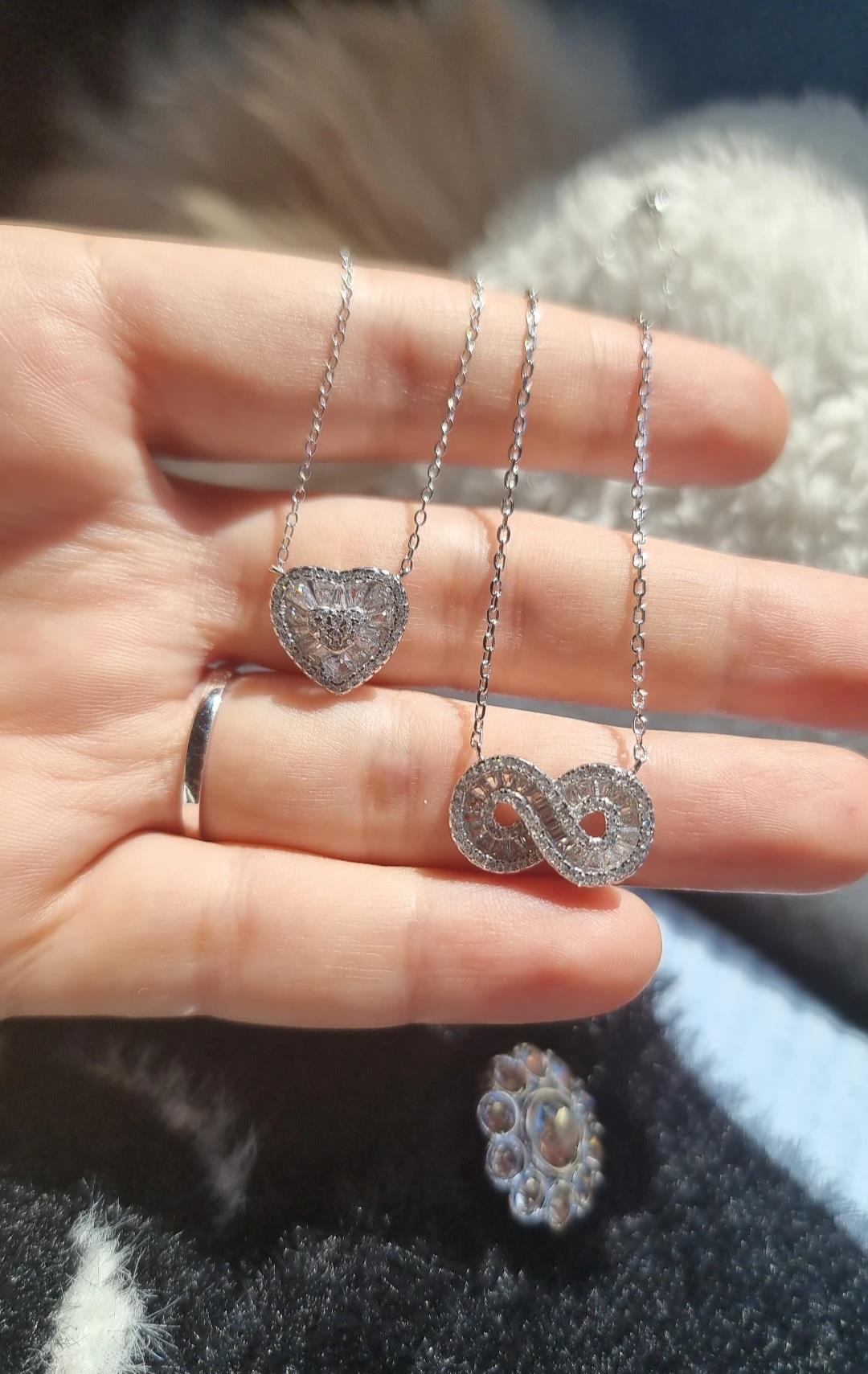İTHAL KALPLİ BAGET ZİRKON GÜMÜŞ KOLYE