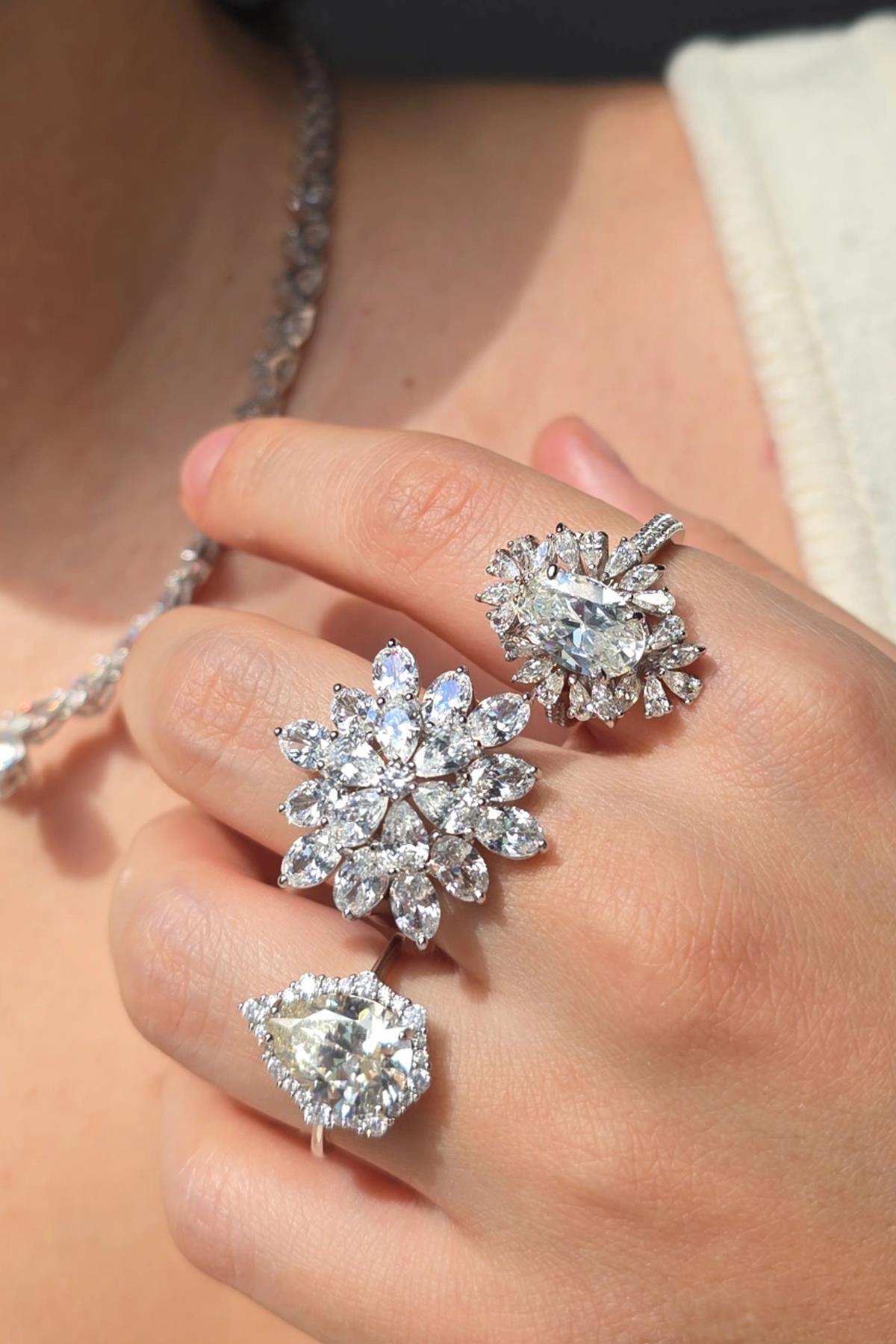 İTHAL MOZANİT ÇİÇEKLİ PREMİUM GÜMÜŞ YÜZÜK