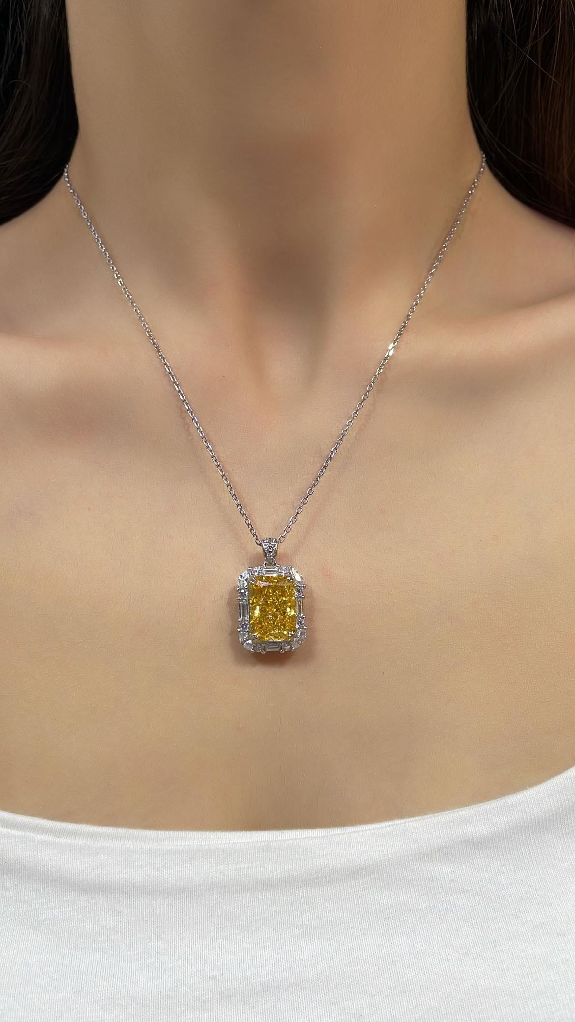 İTHAL SARI BUZ KESİM GÜMÜŞ KOLYE 