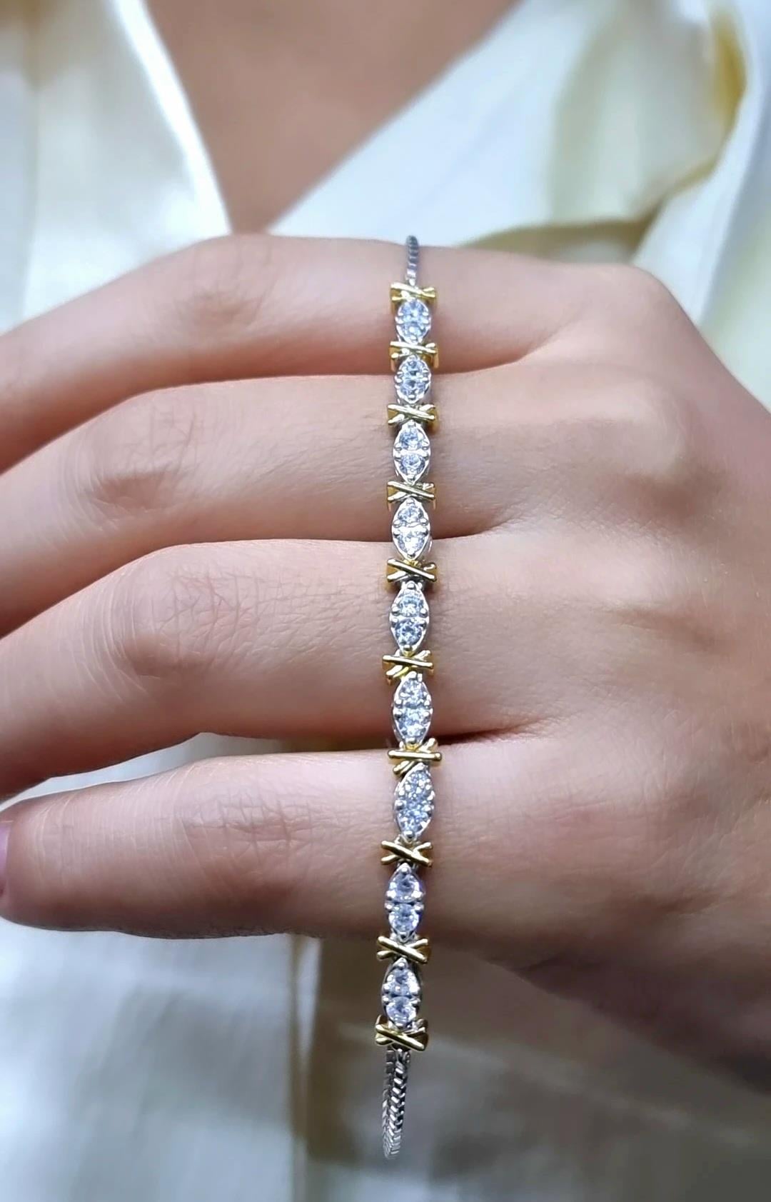 İTHAL TİF ÇAPRAZ ASANSÖRLÜ GÜMÜŞ BİLEKLİK 