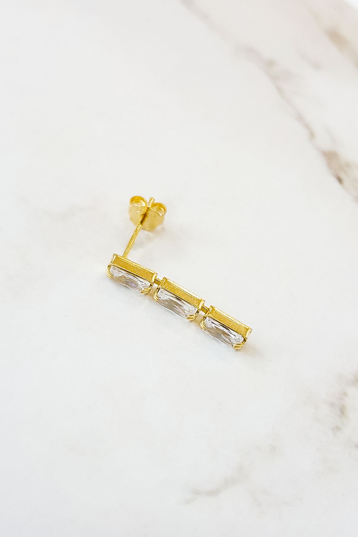 TEKLİ BAGET TAŞLI ÇİZGİ GÜMÜŞ KÜPE