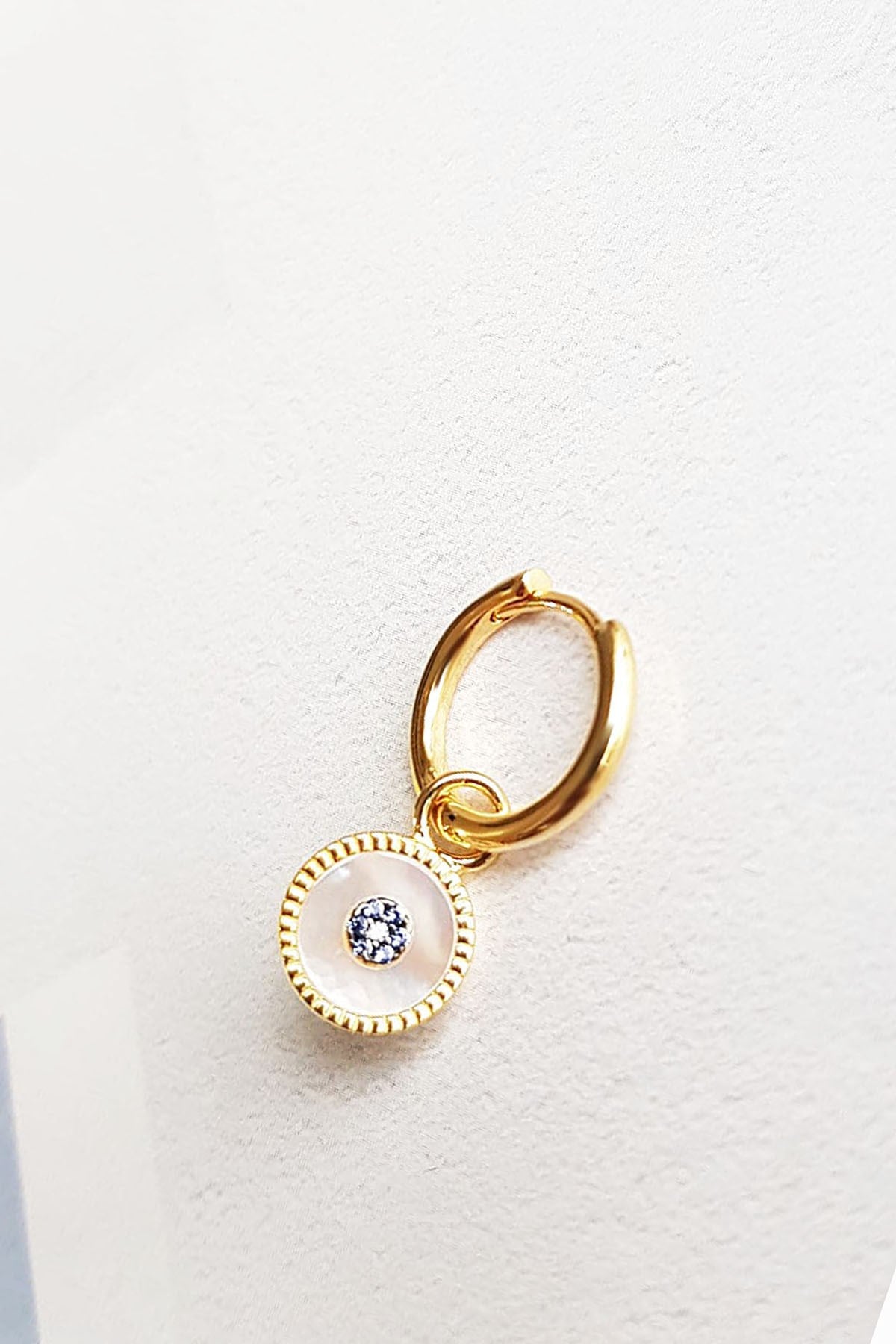 Tekli Ithal Mini Mavi Taşlı Circle Gümüş Küpe