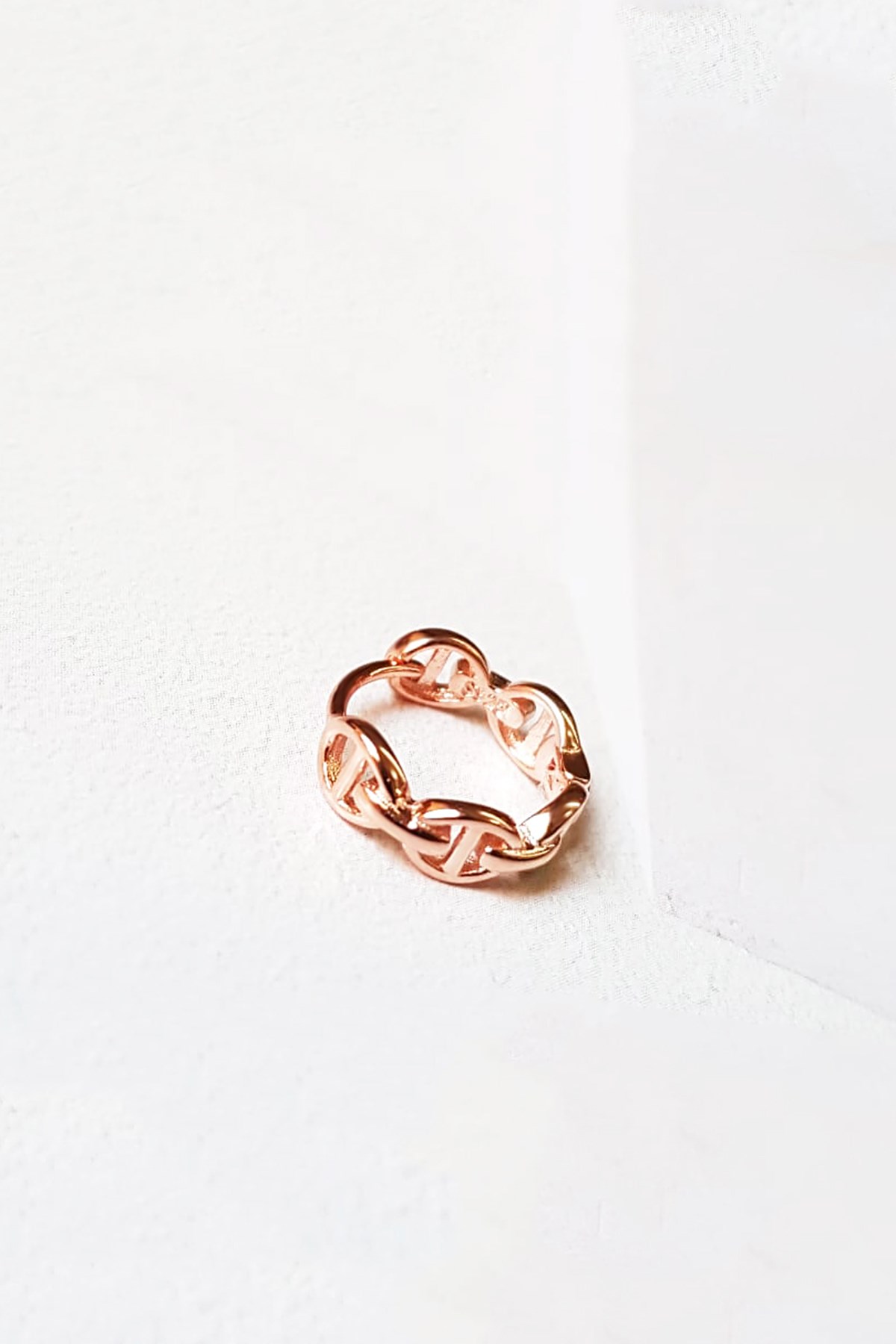 TEKLİ İTHAL MİNİCİK FİGÜRLÜ GÜMÜŞ KÜPE