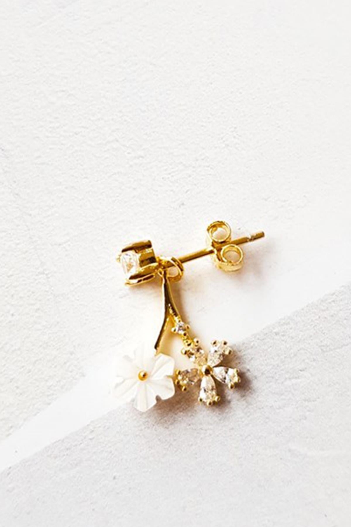 Tekli İthal Two Flower Gümüş Küpe