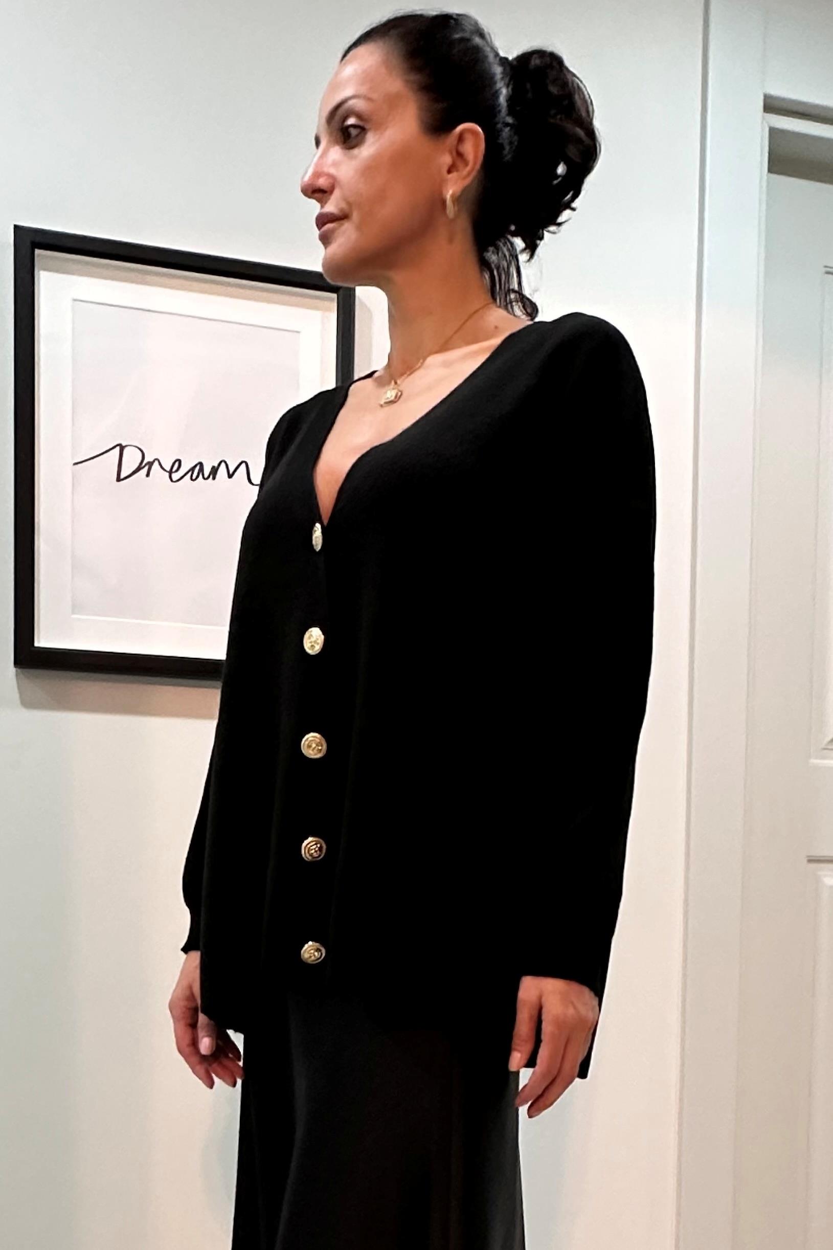 GOL DÜĞMELİ SİYAH OVERSİZE HIRKA