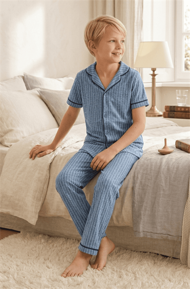 Erkek Çocuk Kısa Kollu Düğmeli %100 Pamuklu Pijama Takımı Kot Çizgili