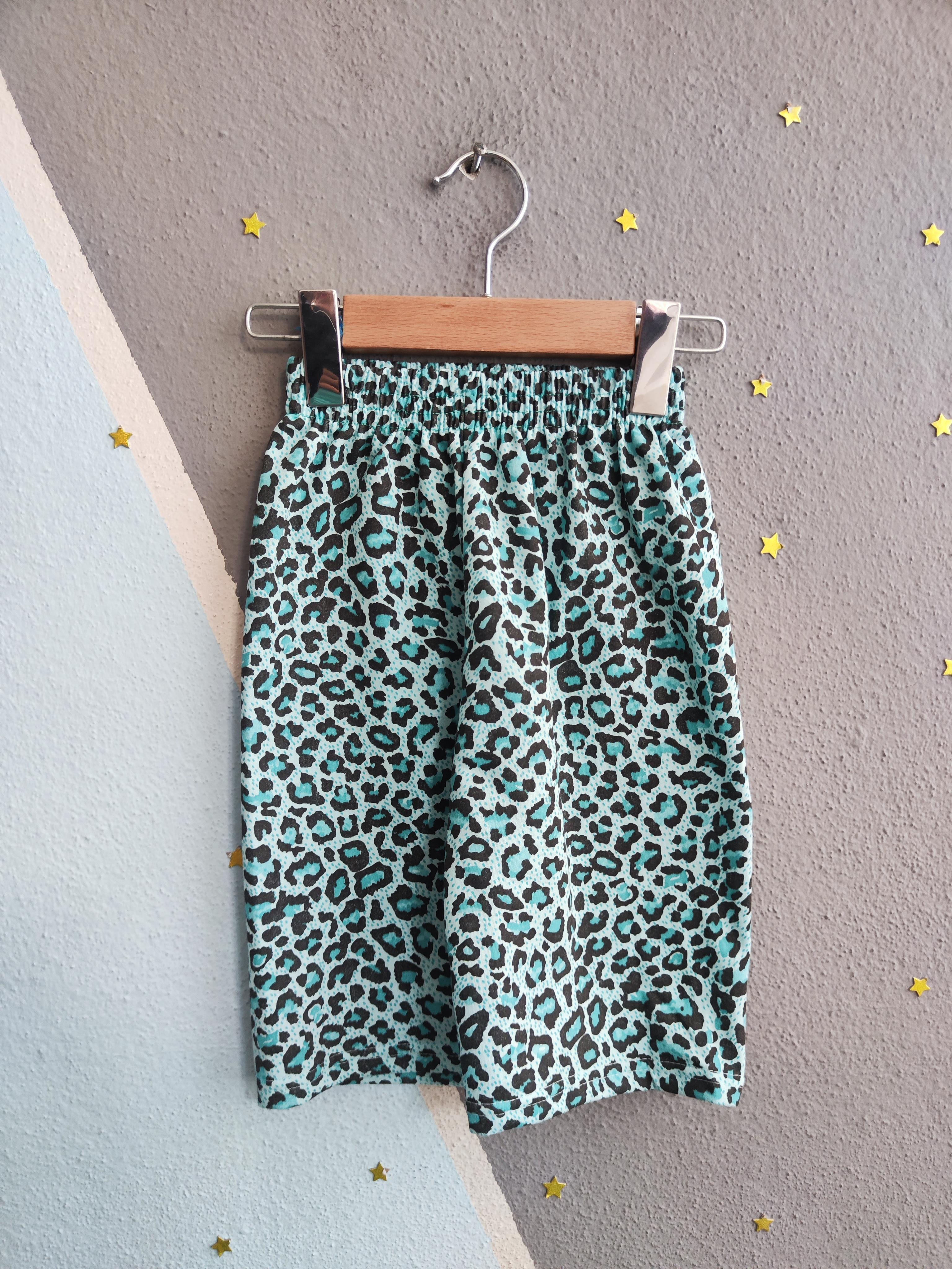 1595 - Love baskılı leopar desenli kız çocuk takımı - Yeşil