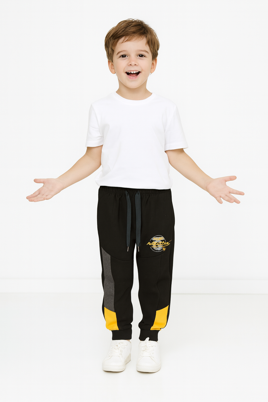 1704 - MMCN Baskılı Tek Alt- Siyah