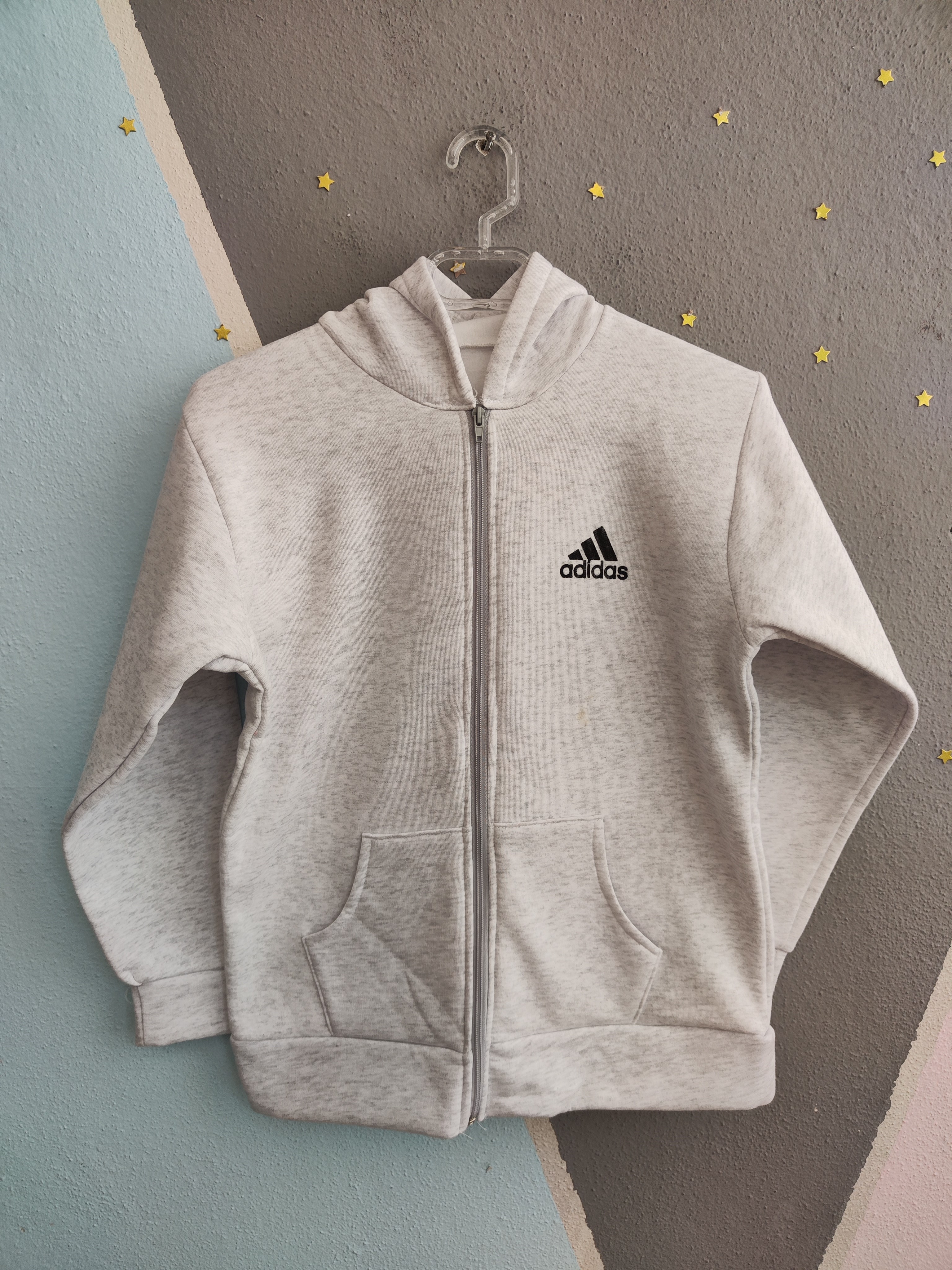 1755 - Ads Baskılı Kapüşonlu Üç İp Unisex Çocuk Hırkası - Gri