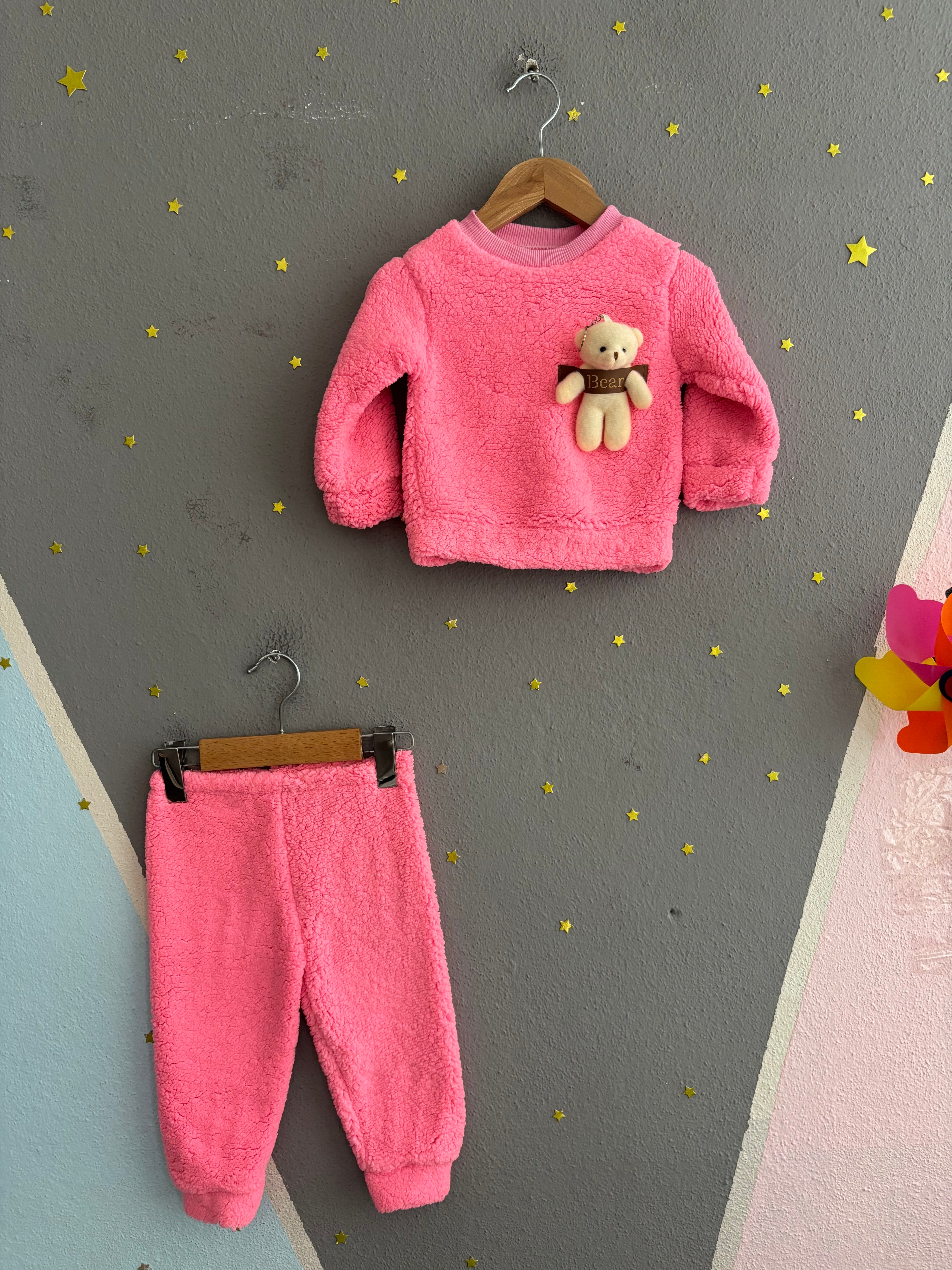 2154 - Ayıcık Aksesuralı Peluş Kumaş Kız Bebek Takımı - Pembe