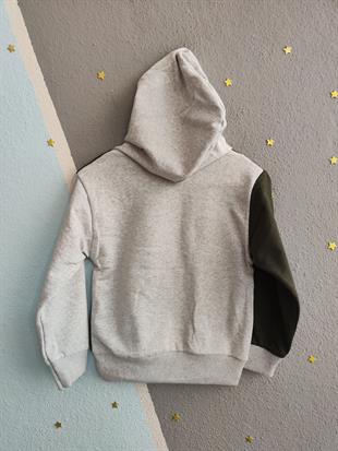 1699 - Kapüşonlu Karakter Baskılı Erkek Çocuk Takım - Haki